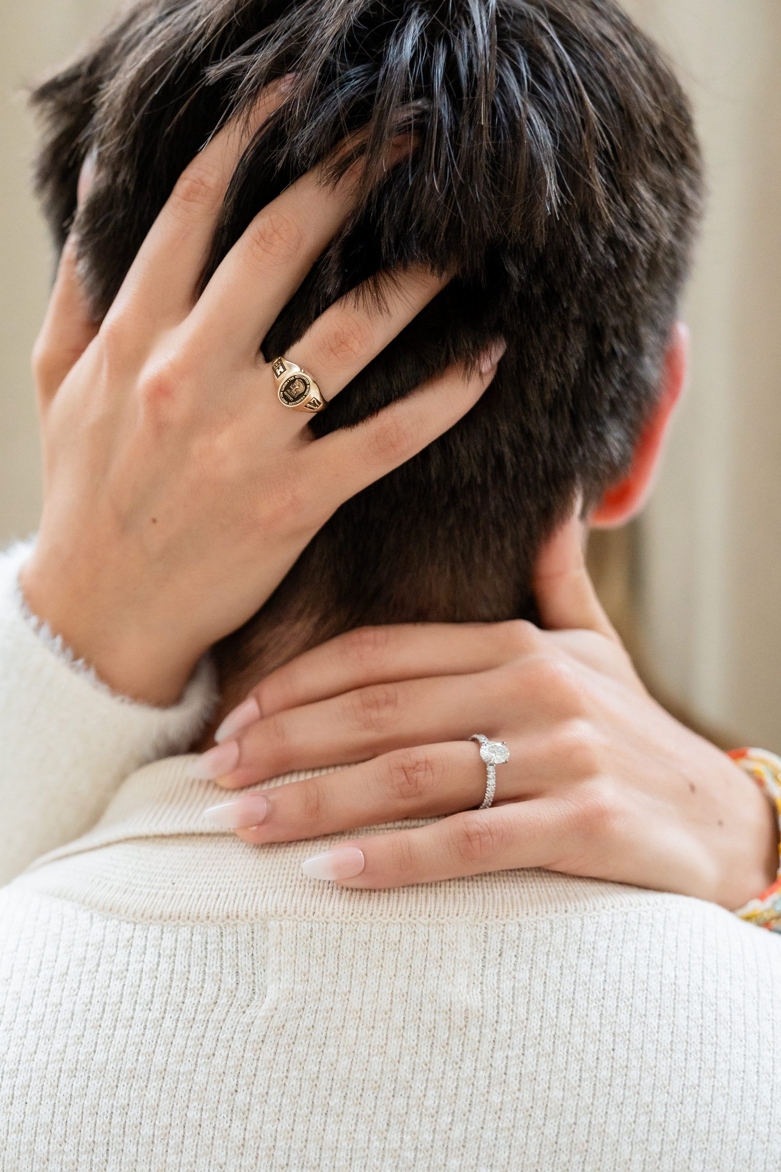 sally lucas 0530 327